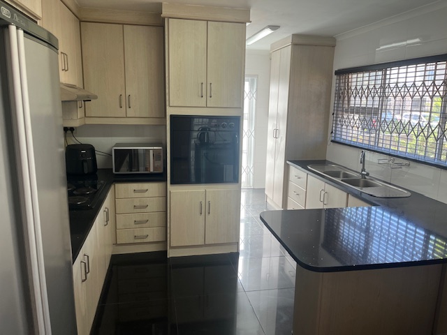 4 Bedroom Property for Sale in Tygerdal Western Cape